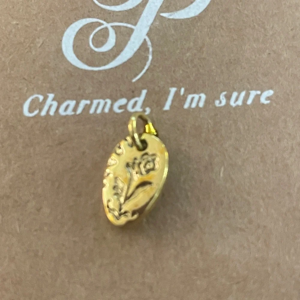 Plunder Bracelet + Charm Set. Pearl beaded bracelet. Gold rose charm. New in bag - Picture 6 of 8